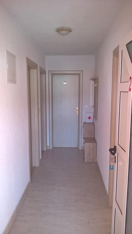 Apartmani Ramljak Marina Exterior foto