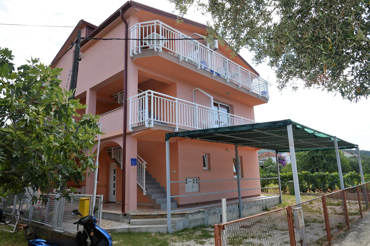 Apartmani Ramljak Marina Exterior foto